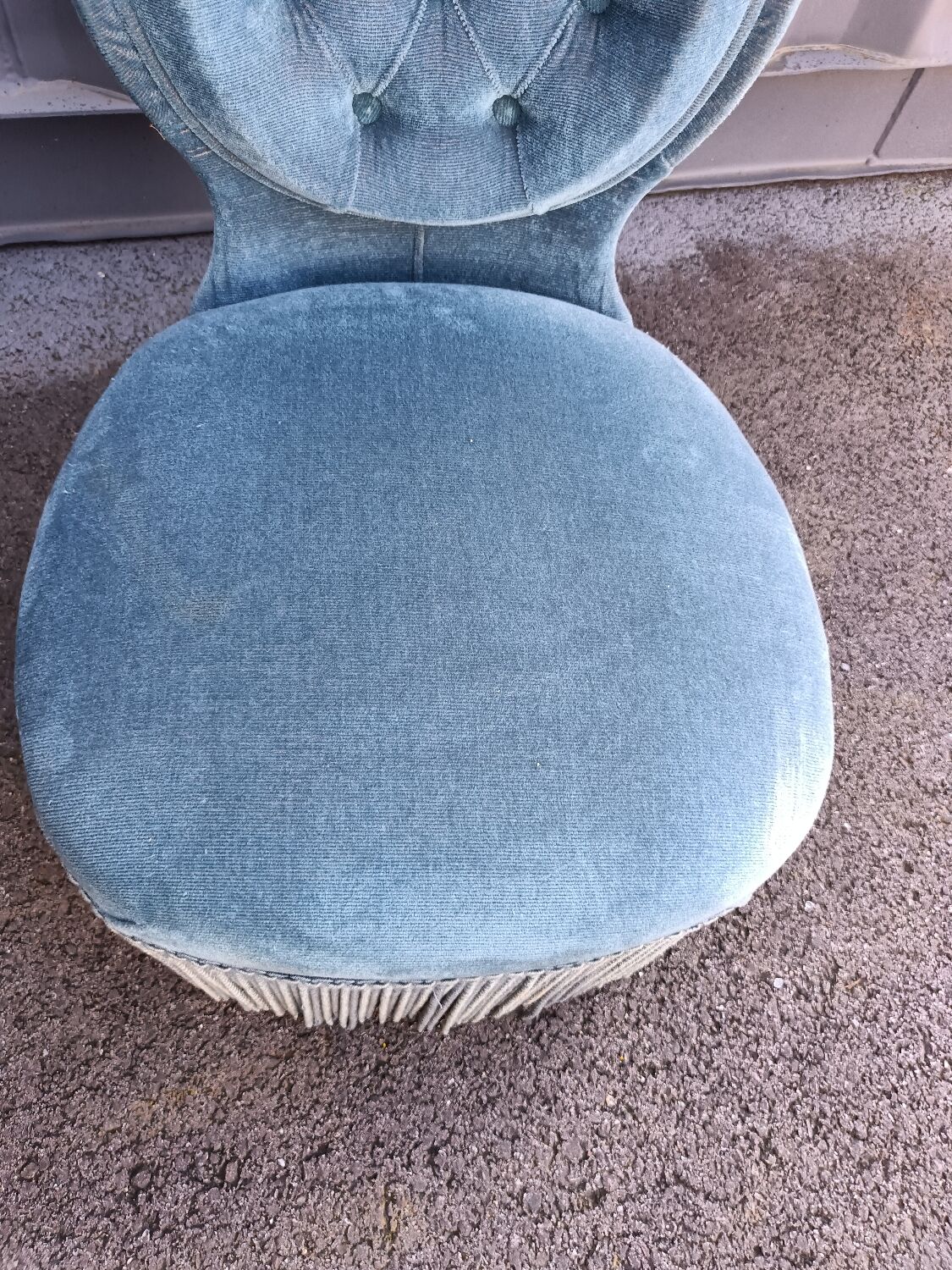 Paire de chauffeuses fauteuils anciens