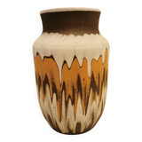 Ceramic vase