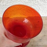 Diabolo vase in red glass