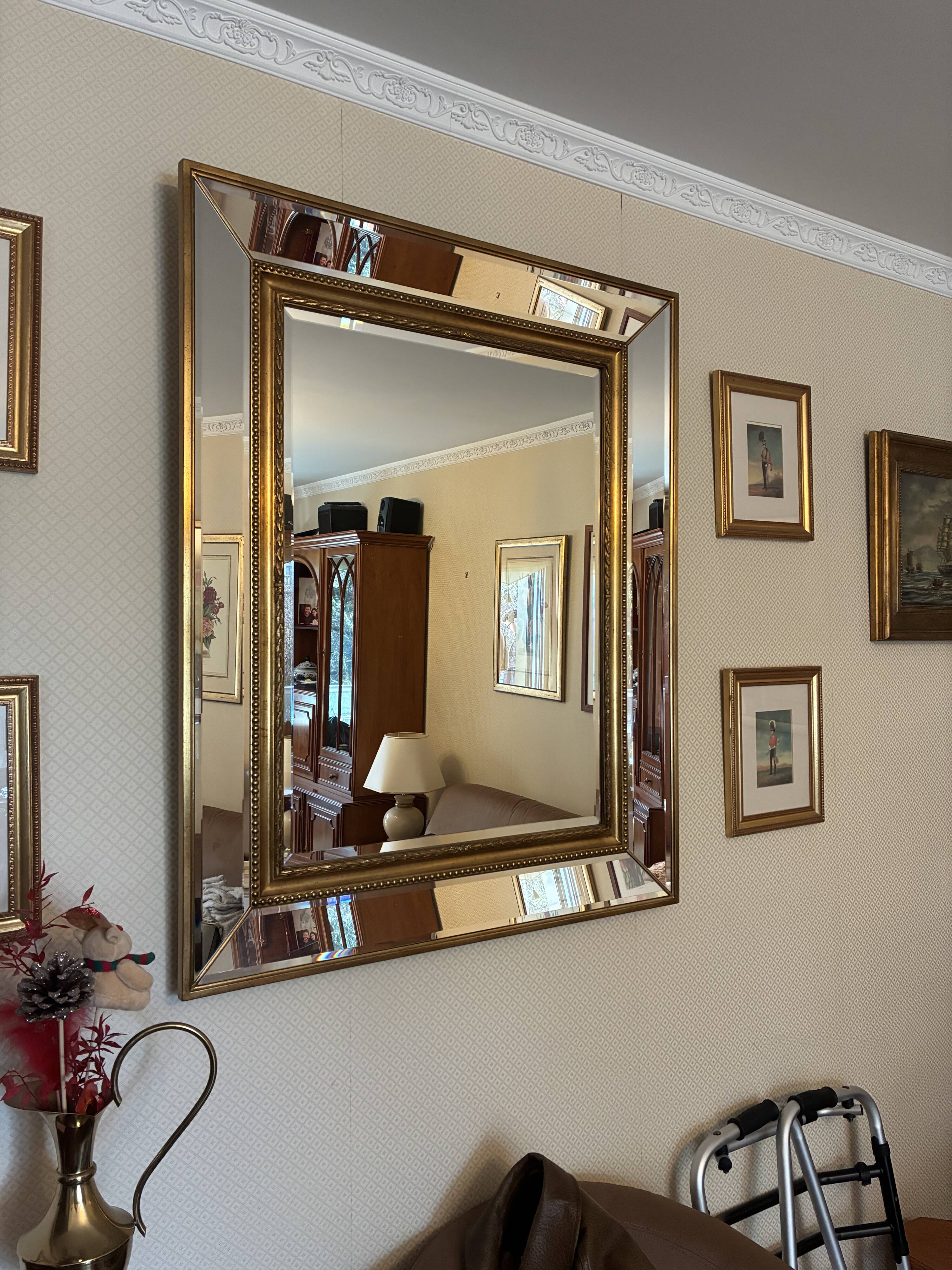 Grand Miroir à Parecloses Doré - Style Classique