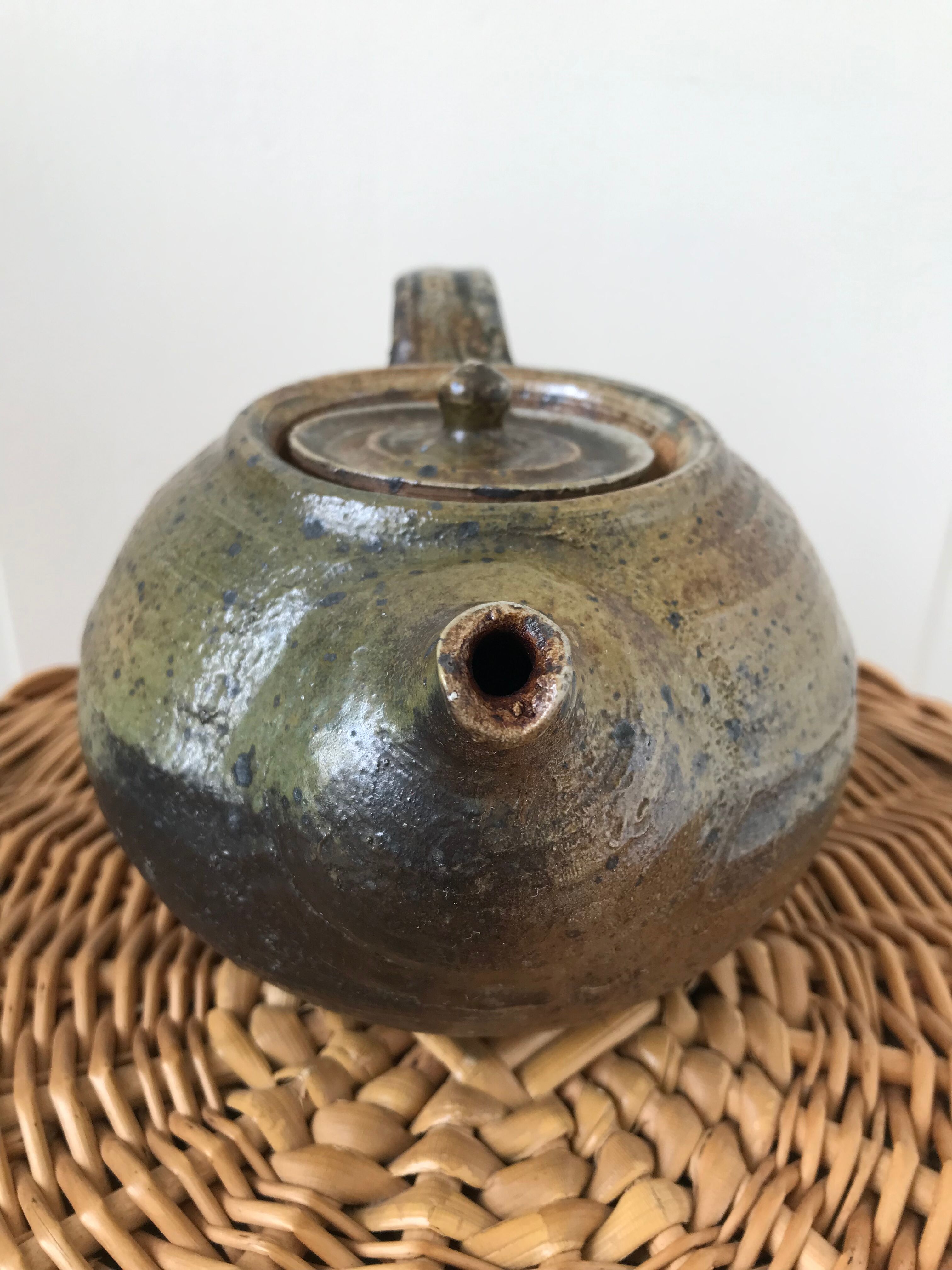 Sandstone teapot