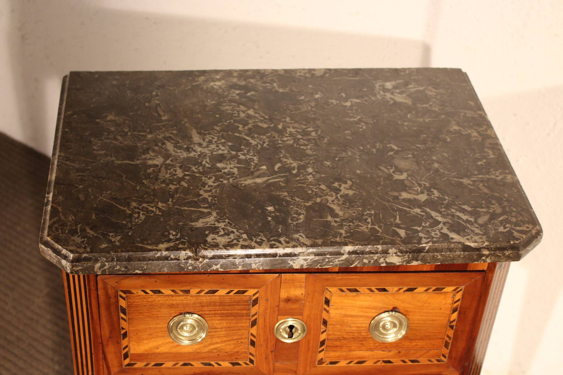 Louis XVI chest of drawers