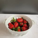 Ceramic strainer