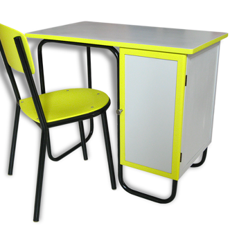 Desk and Chair of schoolboy.