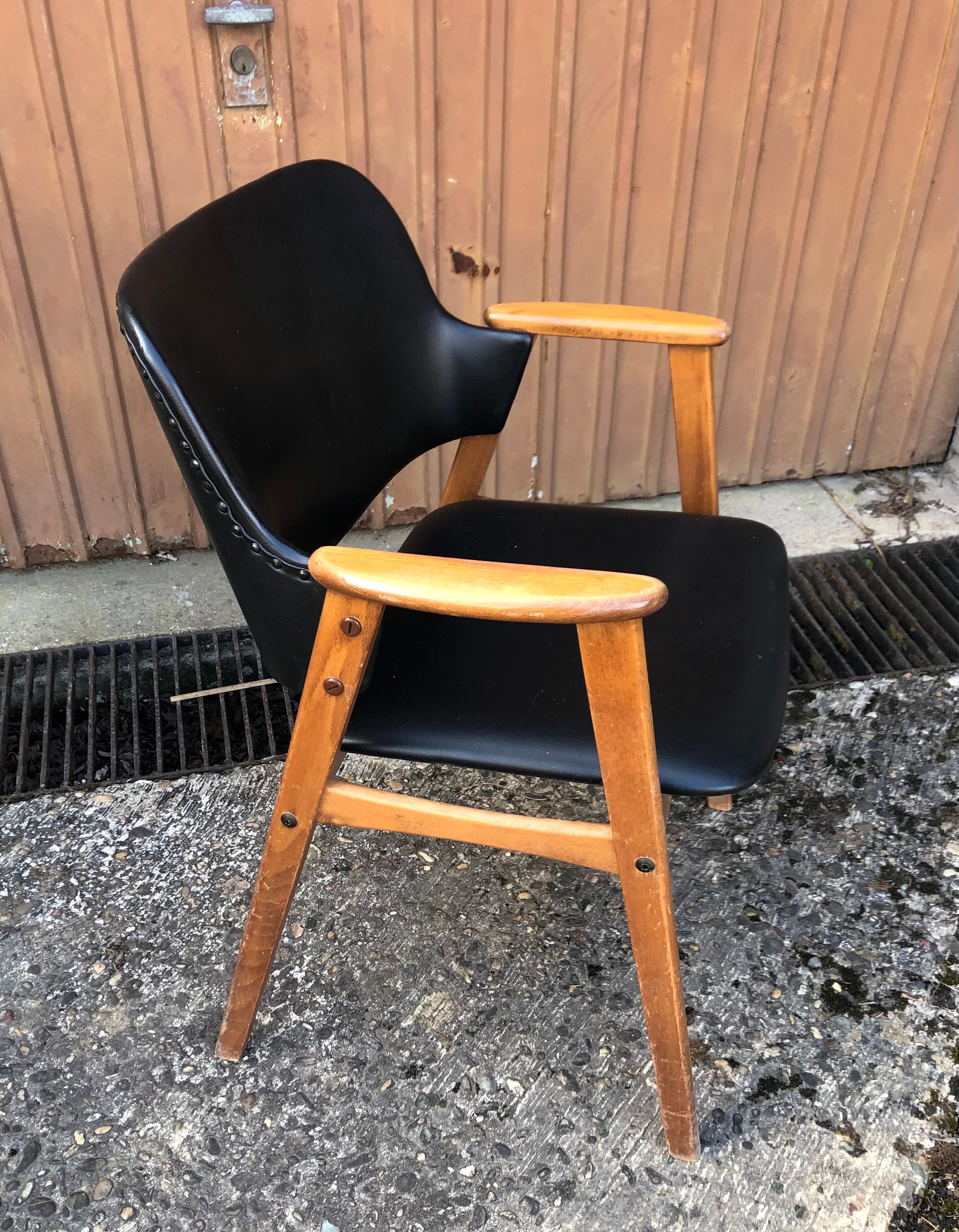 Danish armchair Erik Buch beech and Skaï 60s