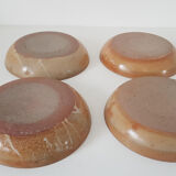 Hollow plates in artisanal terracotta