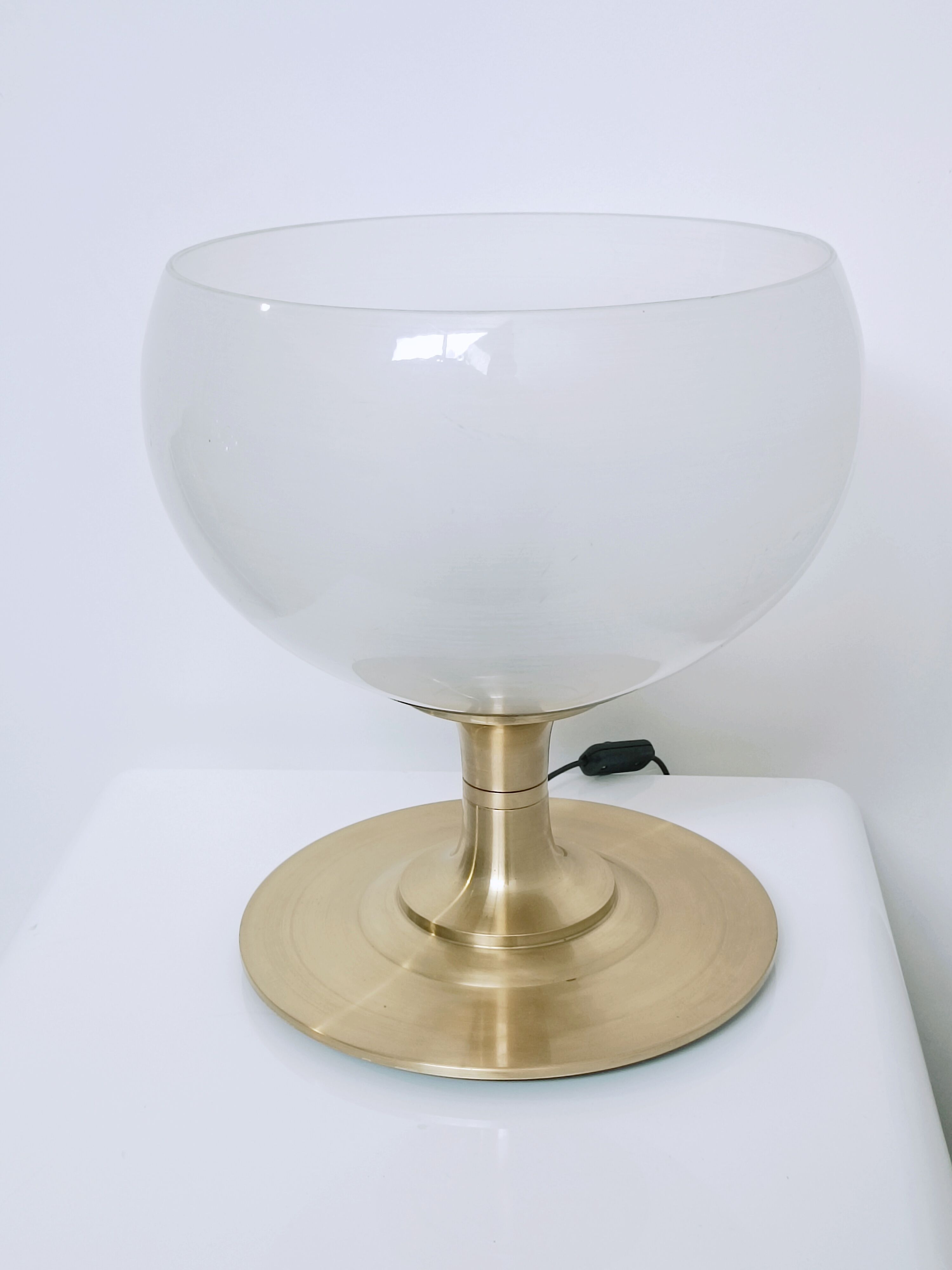 Important brass lamp Italy 1970s
