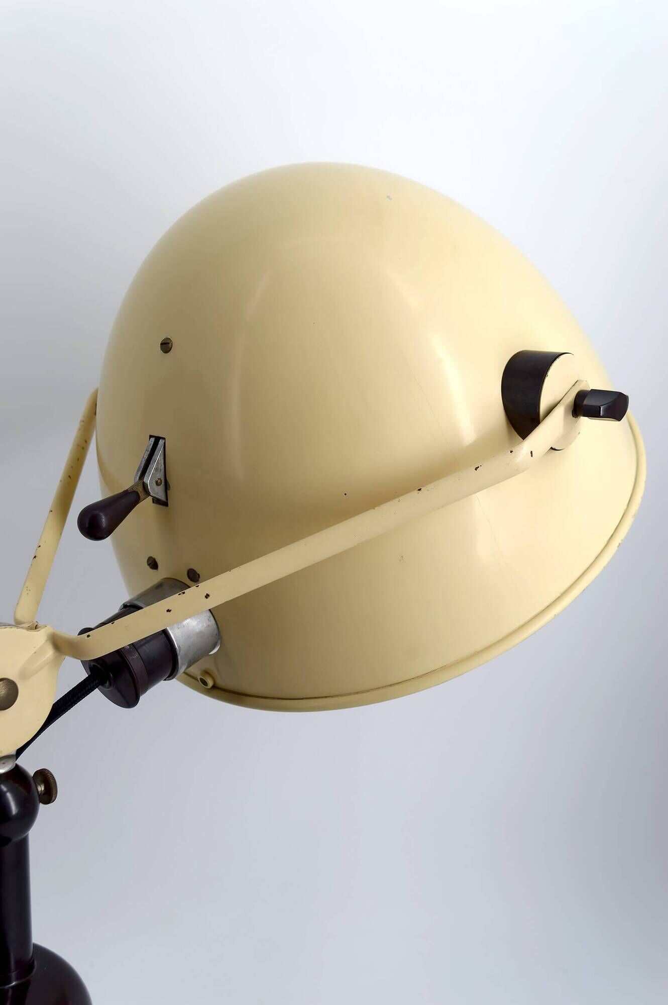 Medical lamp "Höhensonne" S300, Art Deco Bauhaus – Original Hanau
