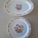Set of 2 vintage dishes