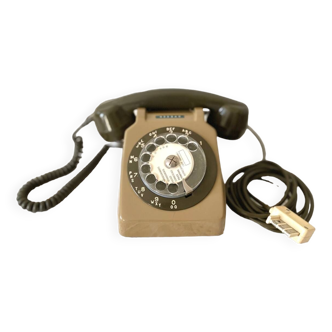 Vintage Thomson Socotel S63 landline telephone with two-tone rotary dial