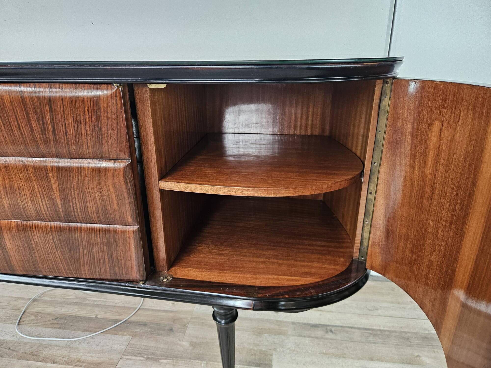 Mobile bar sideboard by Vittorio Dassi from the 1950s