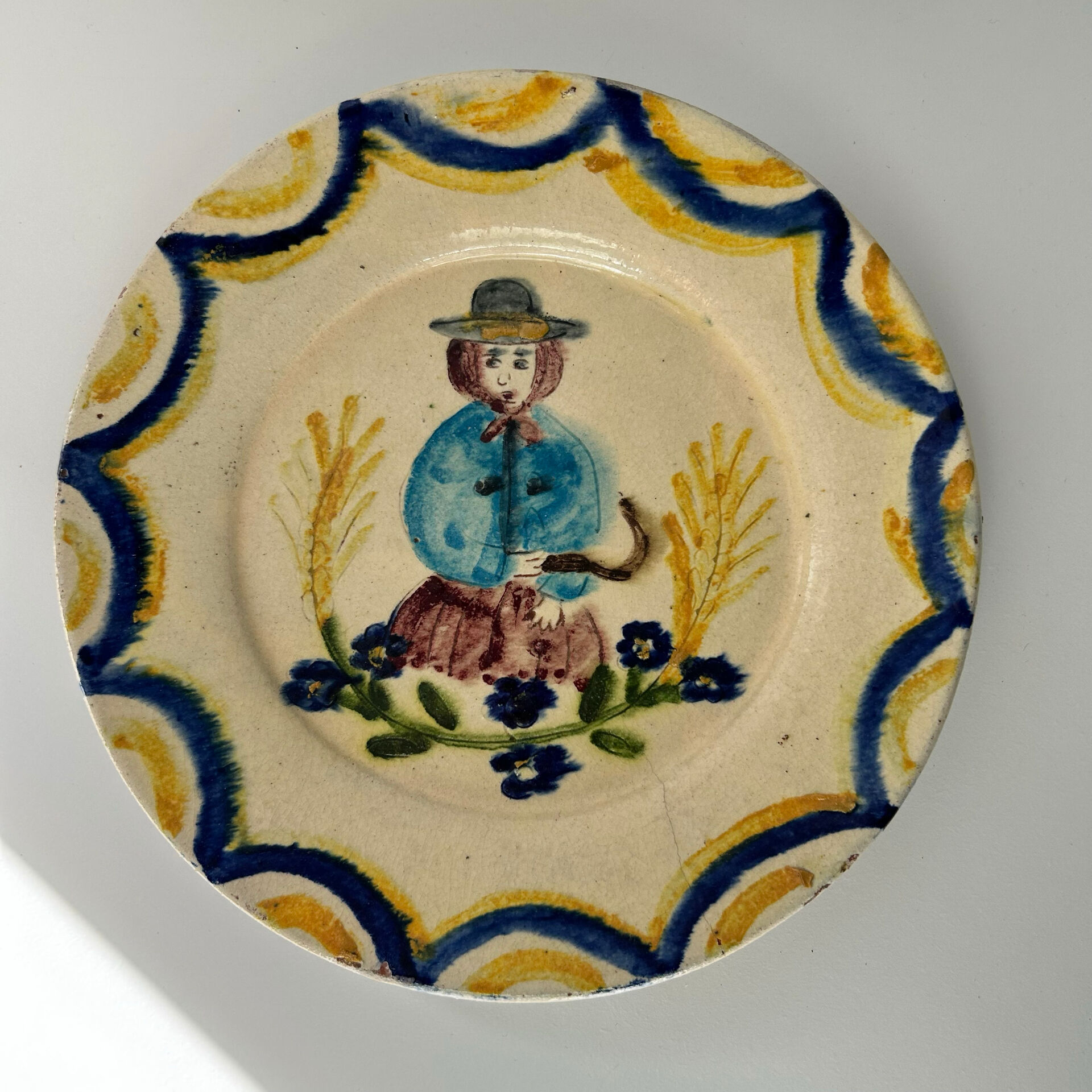 Old plate signed Redondo Martelo