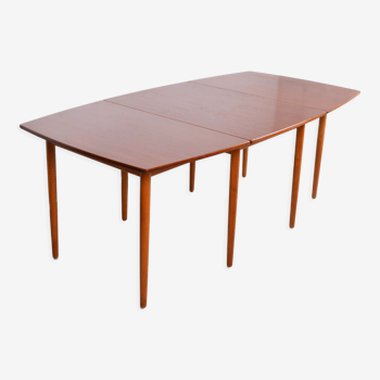 Extendable dining table in teak and oak - Hans Wegner - 1960