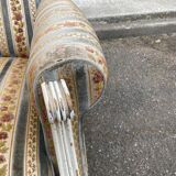 2 Louis XVI bergère armchairs in solid wood with beige and blue embroidered fabric.