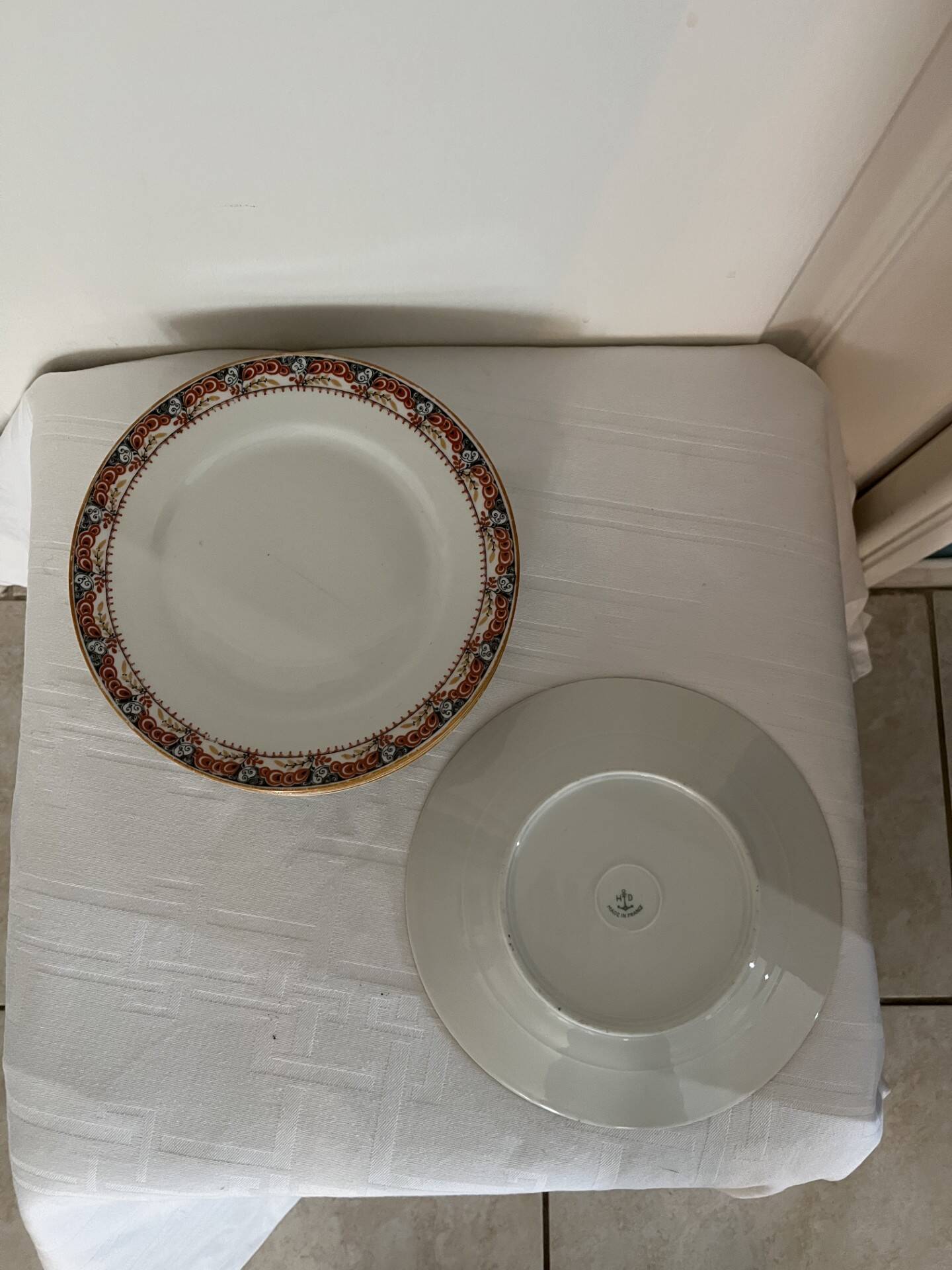 Dessert plates