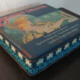 Art Delacre Art Deco metal box