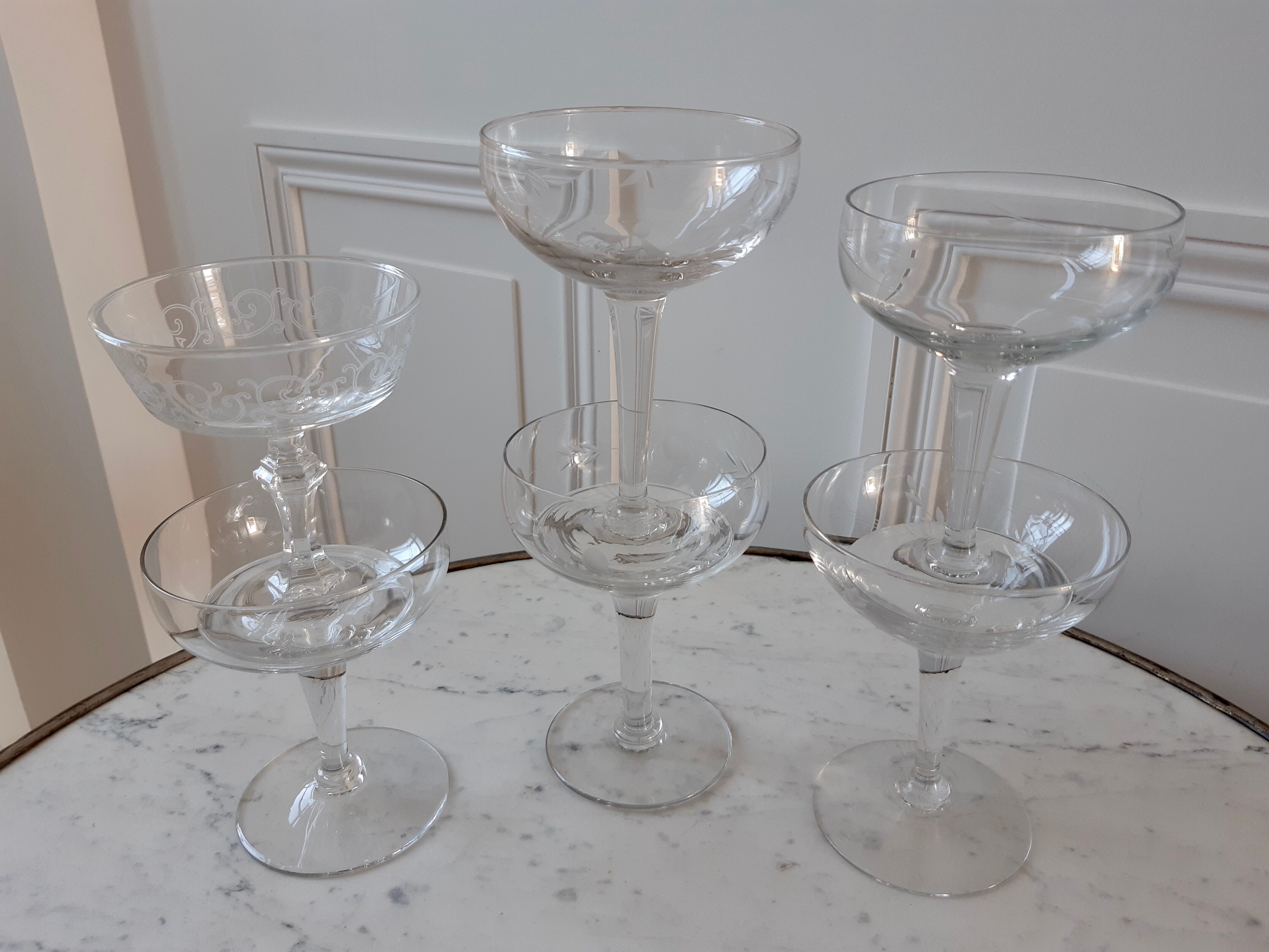 Set of 6 mismatched crystal champagne glasses 30s-40s