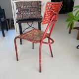 Chaise ancienne par René malaval avec sa table