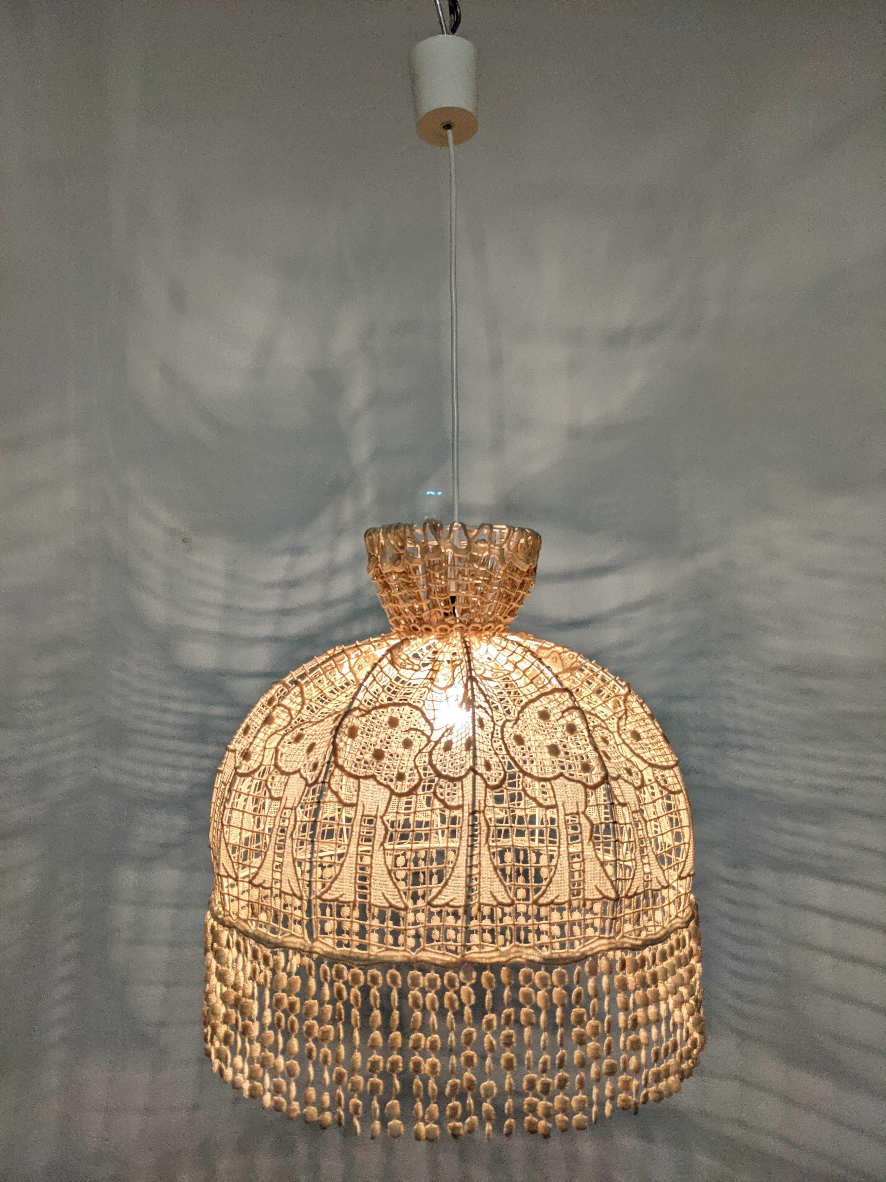 Suspension vintage XL en broderie de coton