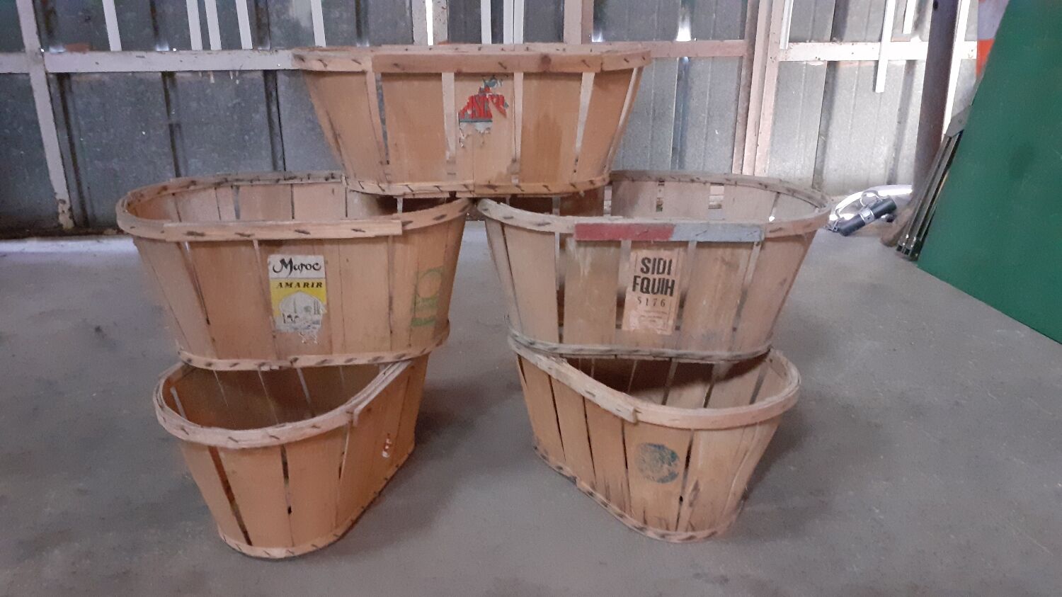 Fruit crates