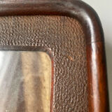Frame in carved wood