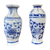 Paire de soliflores en porcelaine