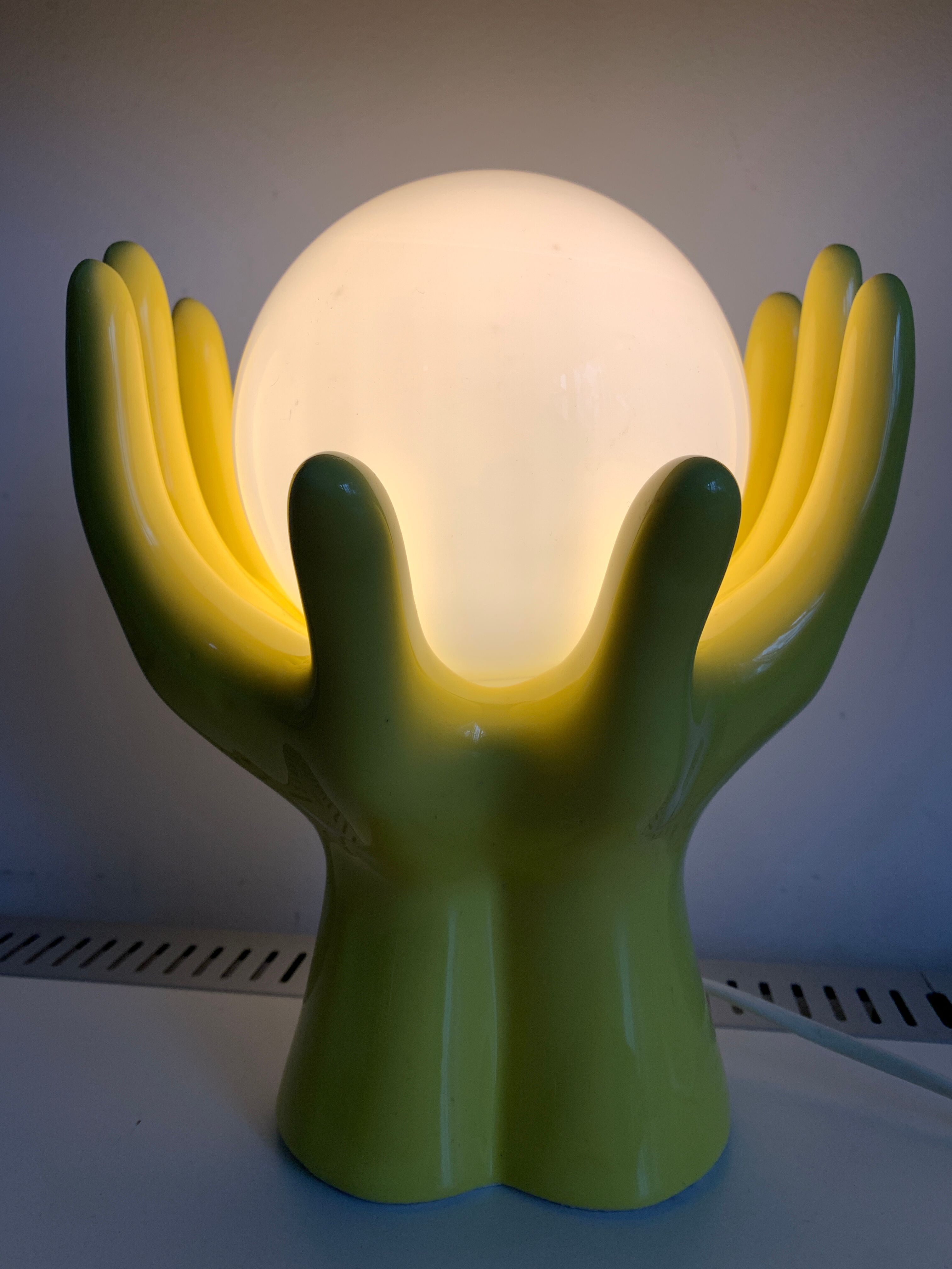 Yellow ceramic hand lamp