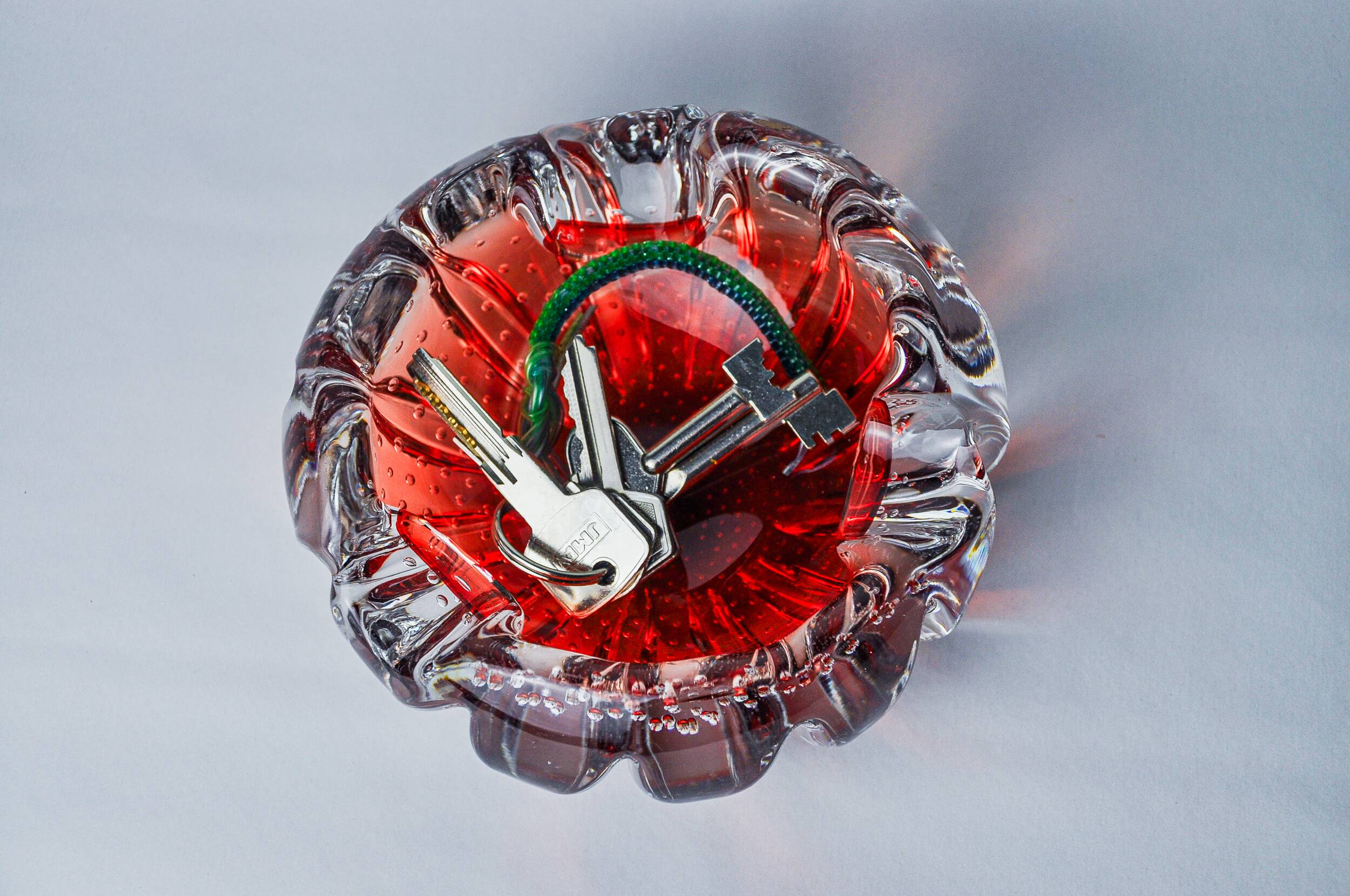 Sommerso bubbles pocket by Flavio Poli for Seguso, red Murano glass, Italy, 1970