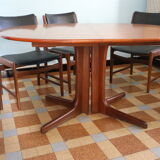 Scandinavian teak table and 6 chairs