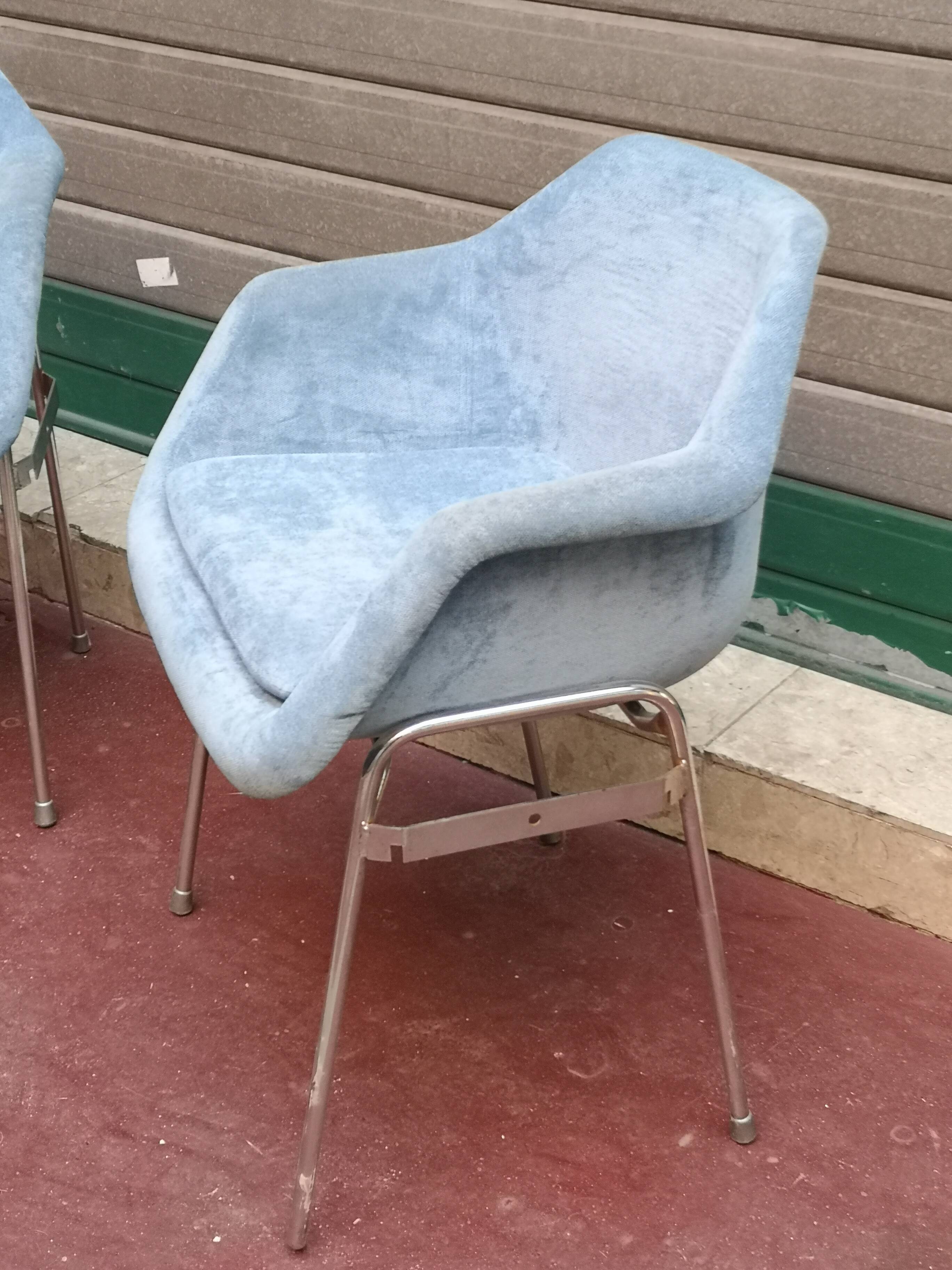 Pair of blue and chrome lounge armchairs design 1970
