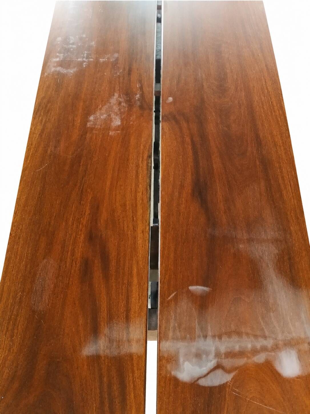 Ltee Laval - Longue table de 3m en bois massif sculpté - meuble unique