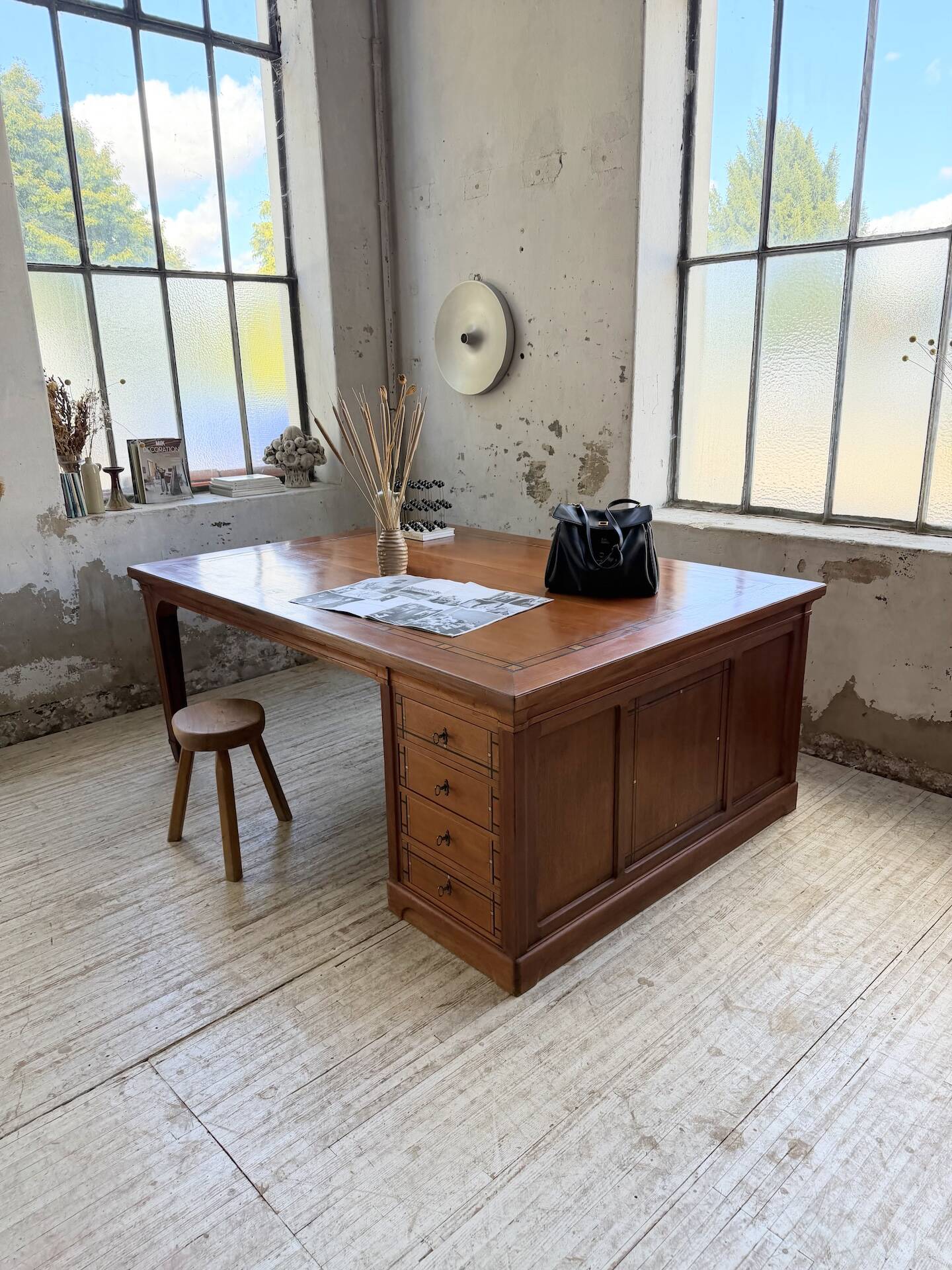 Double-sided walnut counter desk 1900