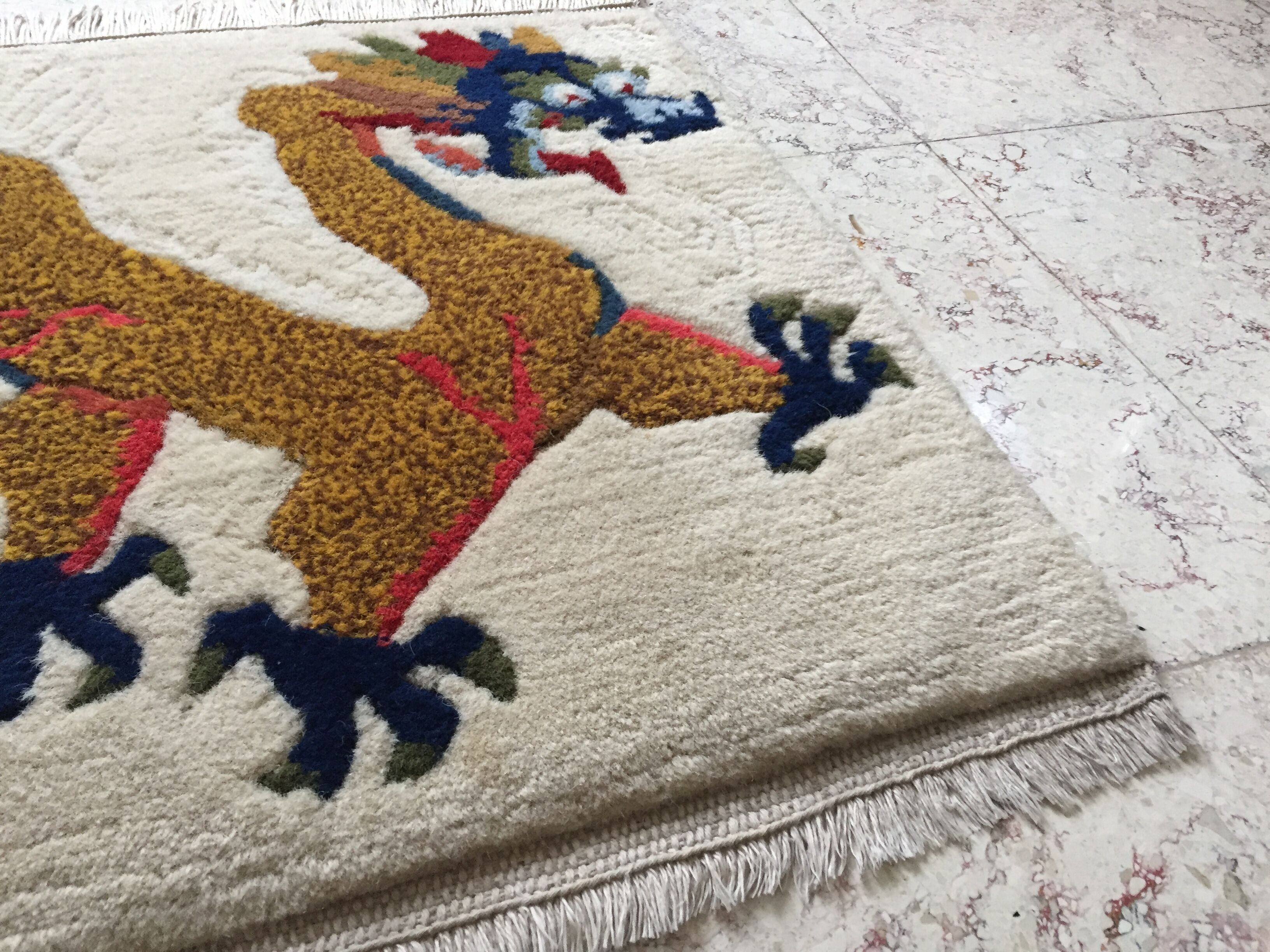Tibetan wool carpet dragon decoration – 54cm x 43 cm