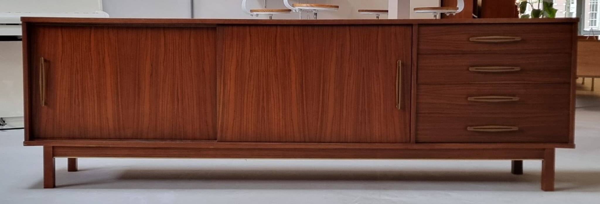 Mid-century buffet