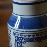 Delft earthenware grocer