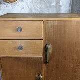 Vintage design chest of drawers