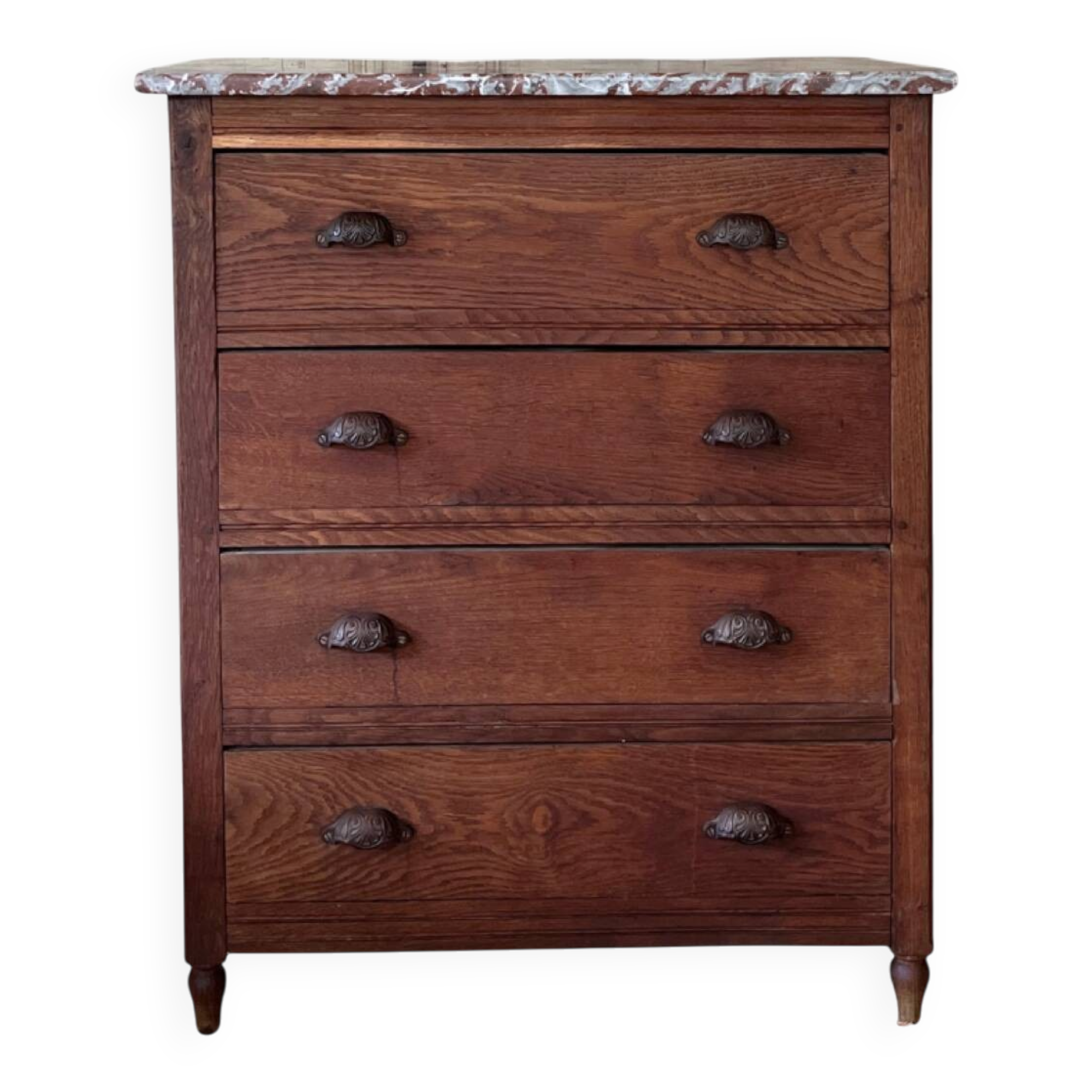 Antique chest of drawers