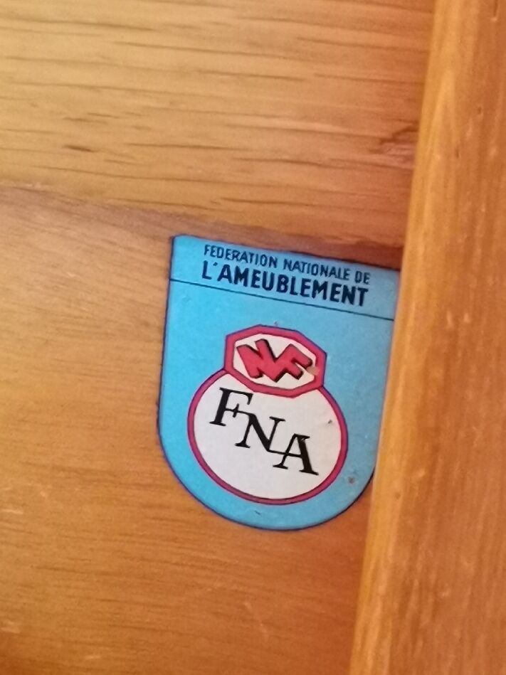 Armoire vintage année 50 (Fédération Nationale Ameublement