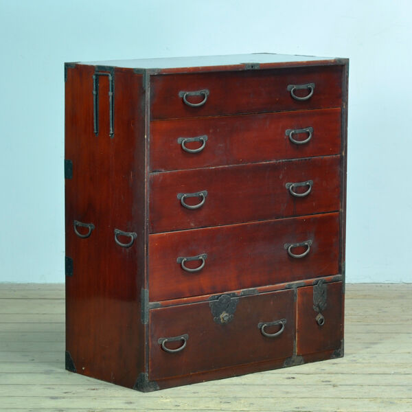 Commode Tansu japonaise, vers 1870