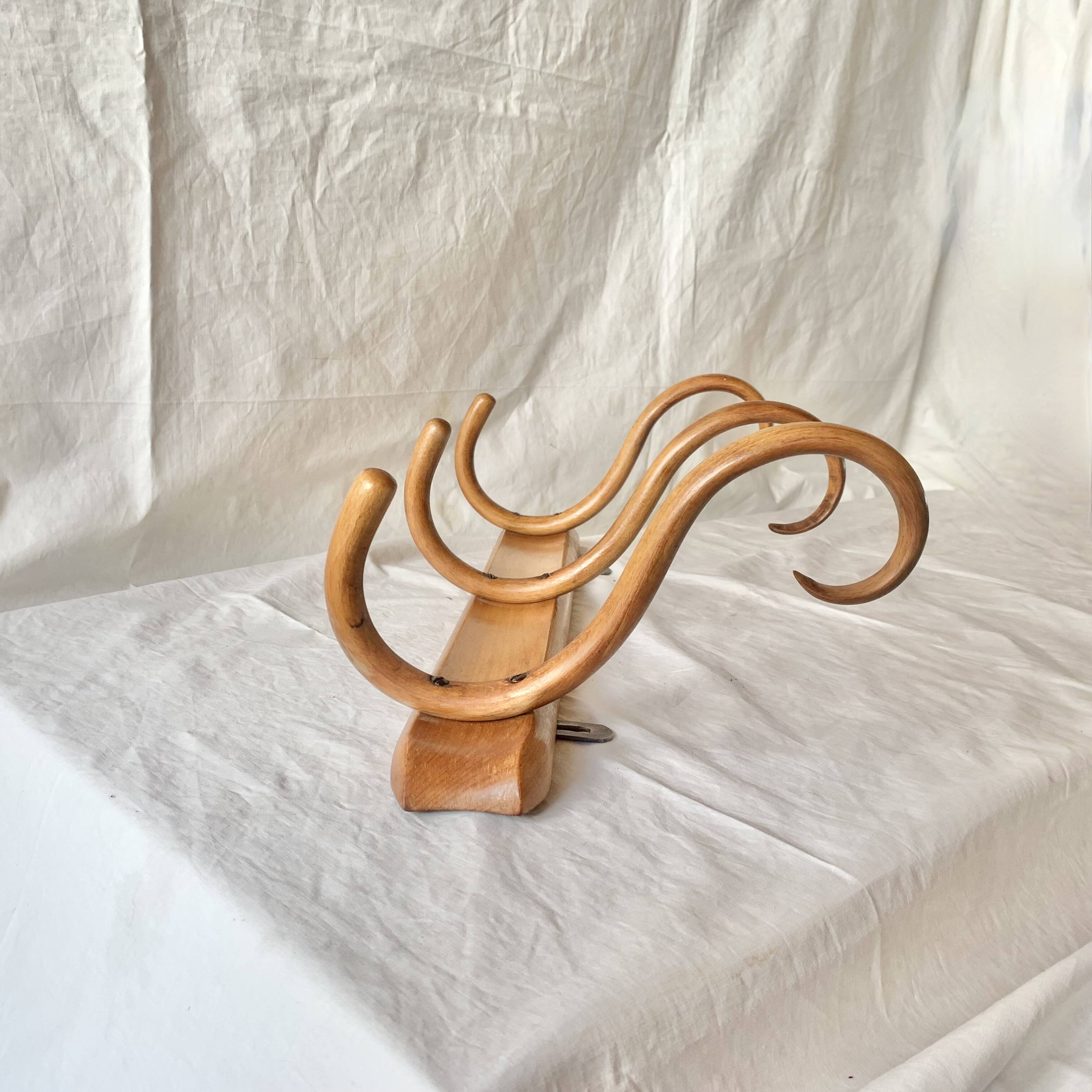 Old Thonet wall coat rack in bent wood - 3 hooks