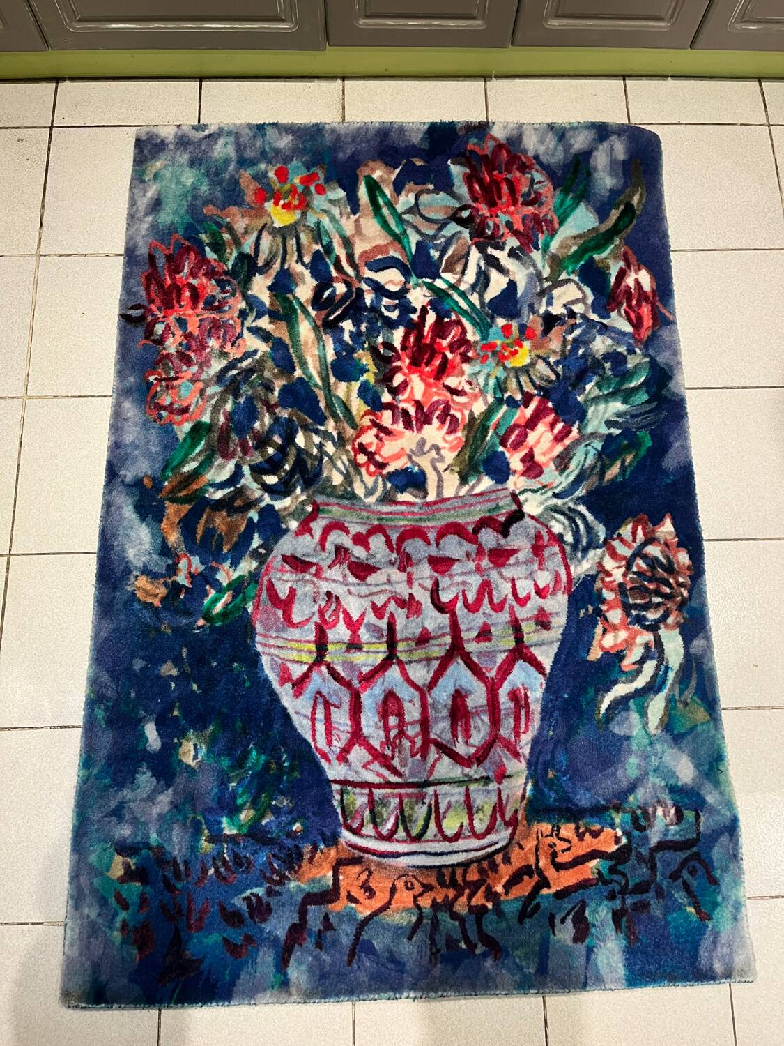 Designer floral rug Bêla Silva