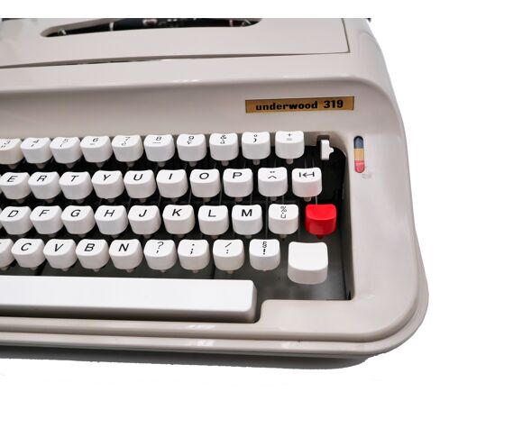 Machine à écrire underwood 319 beige révisée ruban neuf