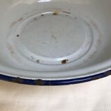 Enamelled basin