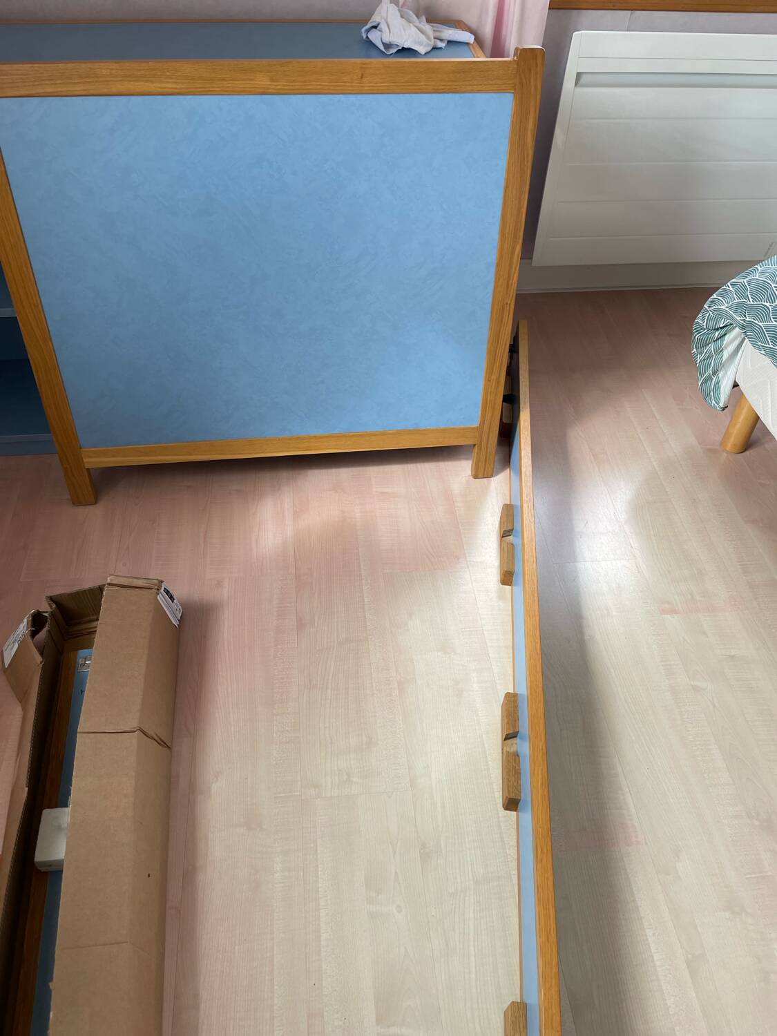 Children's desk