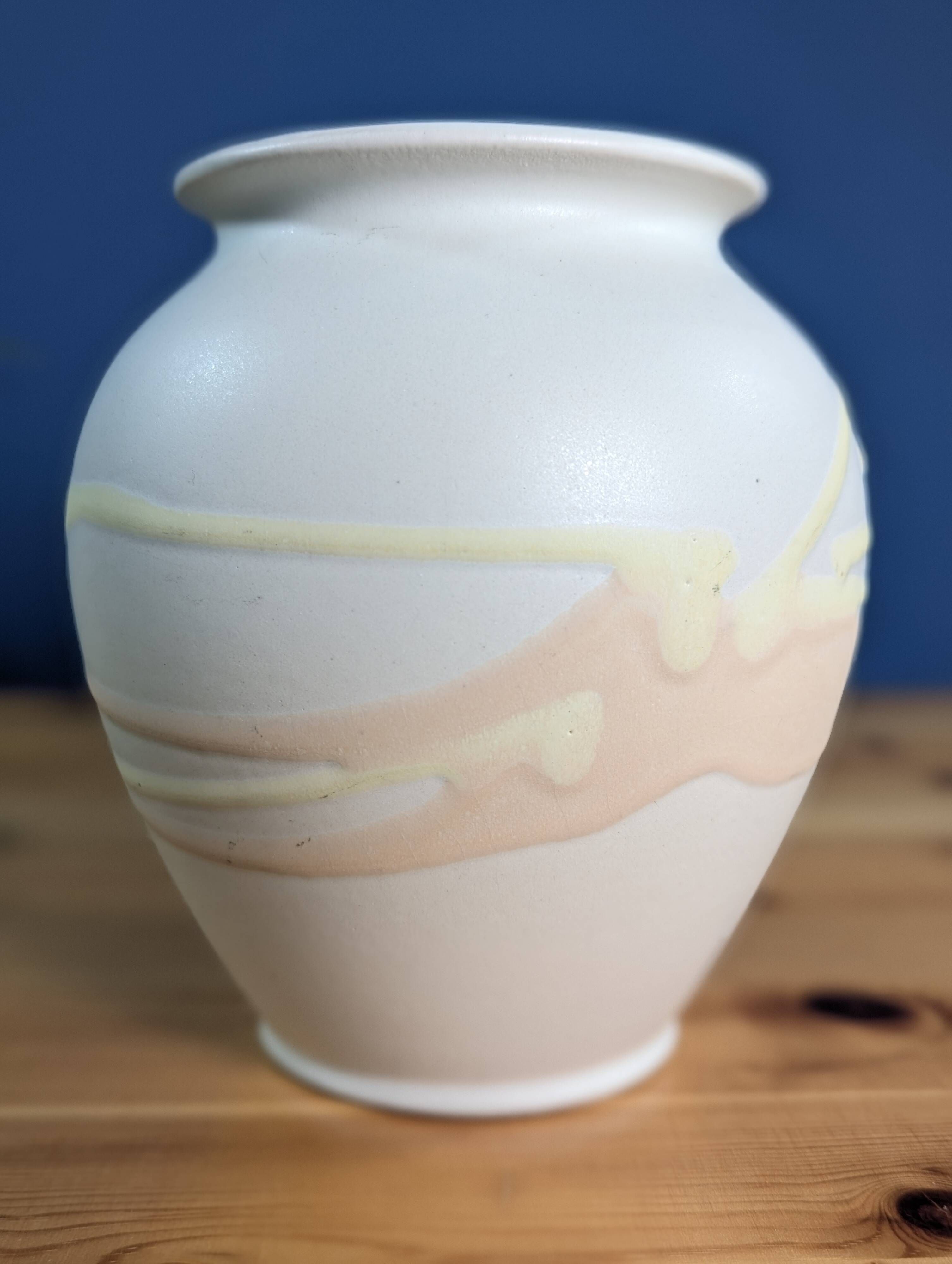Bay West Germany 650-14 Retro Vase White Yellow Pink Decor 14cm