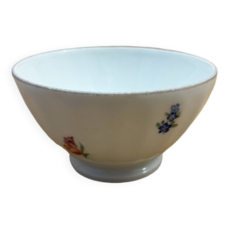 Flowered porcelain bowl (39)