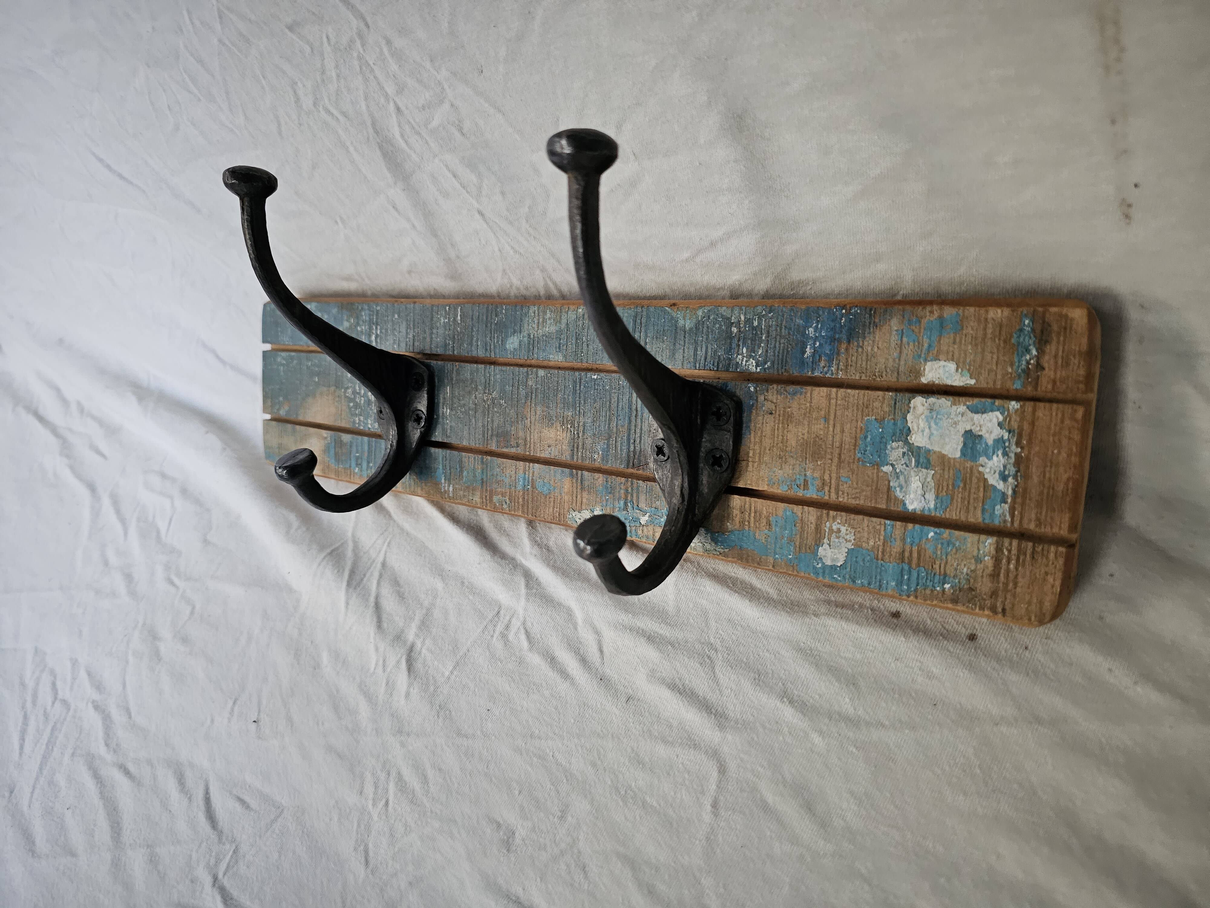 Solid teak coat hook with 2 double cast iron hooks