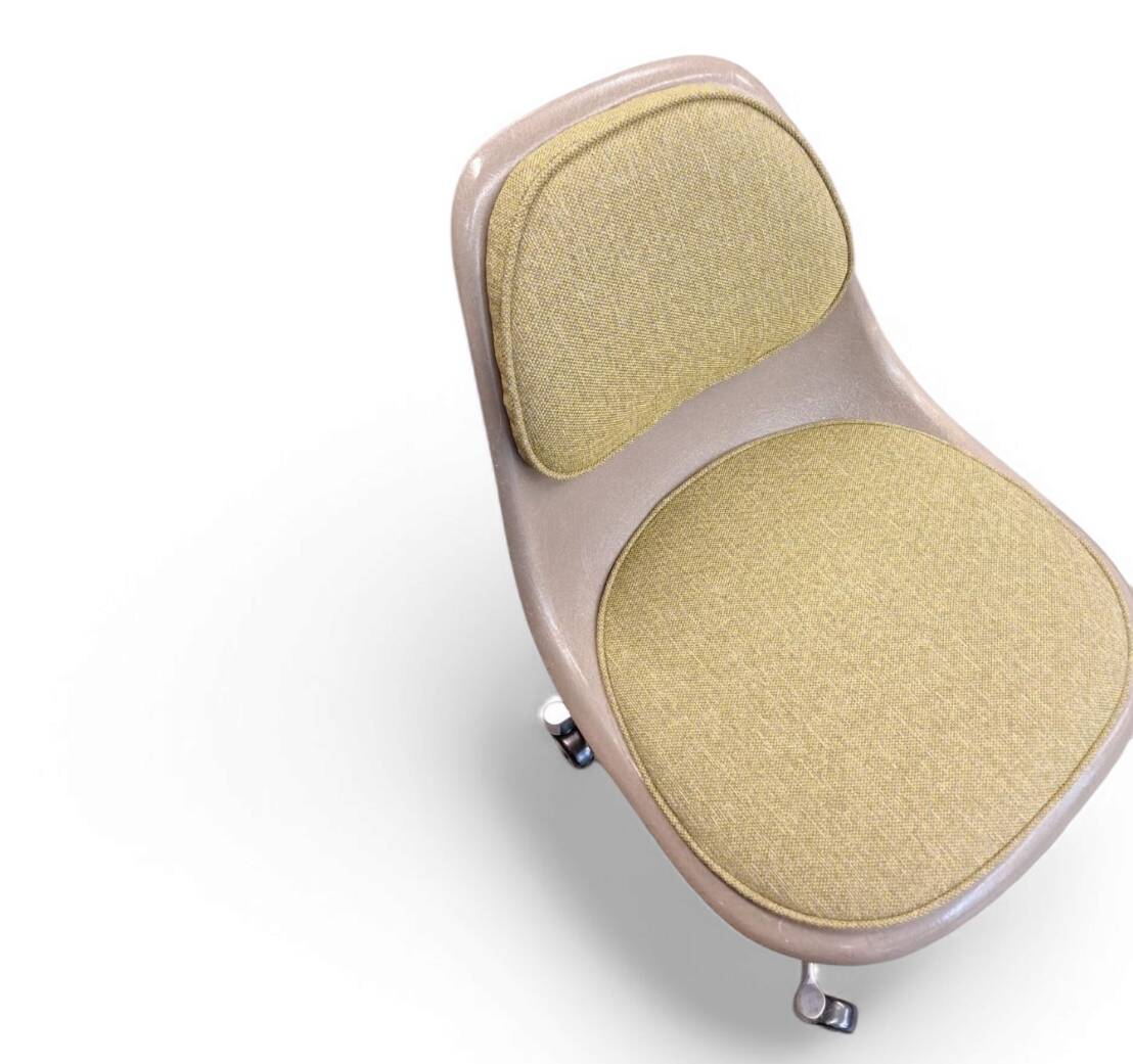 Eames model pscc-4 task chair by herman miller 1950s / new upholstery