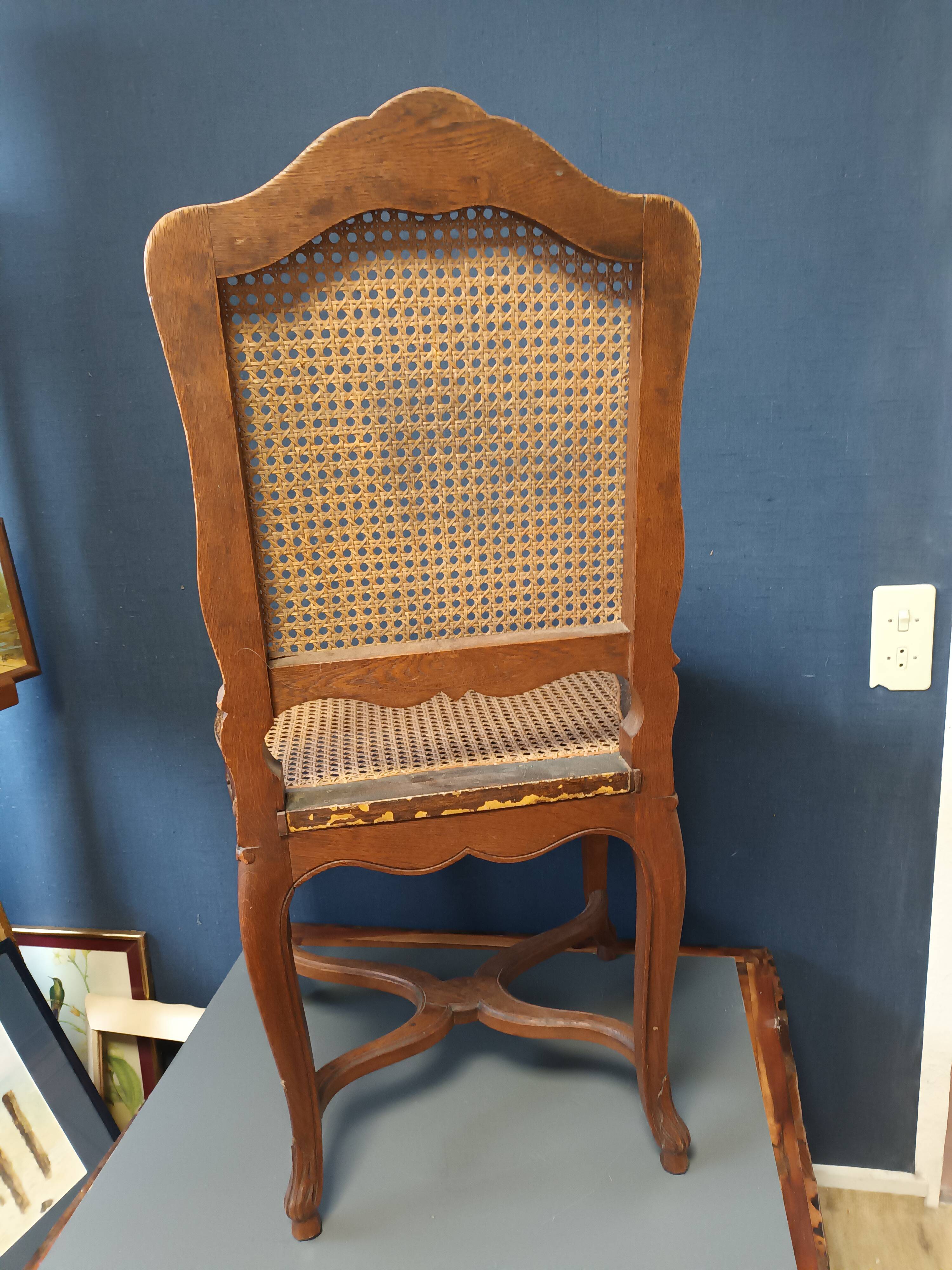 Chaise style Louis XV