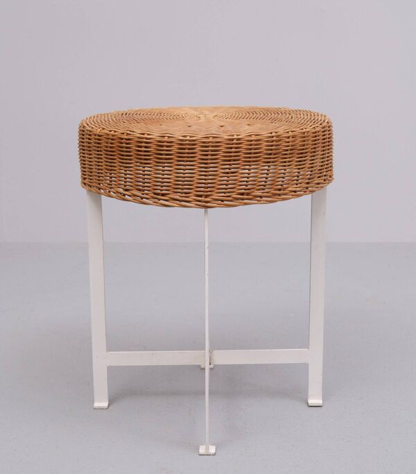 Tabouret vintage en osier avec base en acier 1960